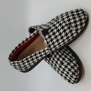 Bobs by Skechers houndstooth check slip ons